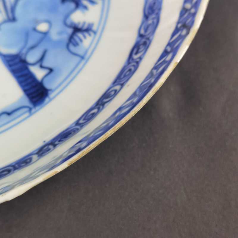 明 青花洞石花卉纹盘 - 图5