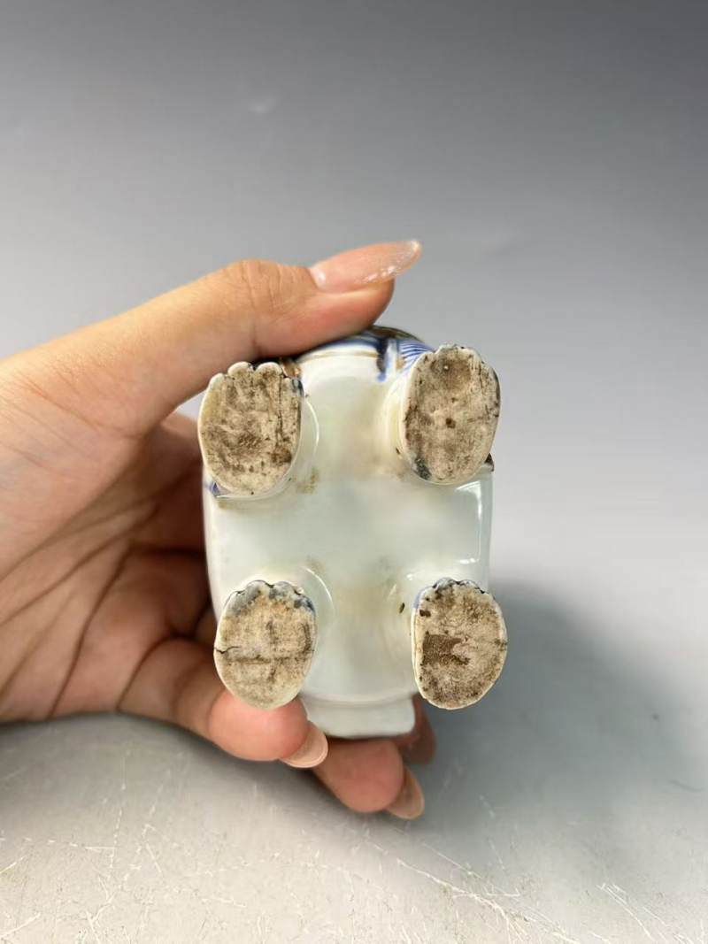 明天启 青花瑞兽香薰（日本老盒包） - 图4