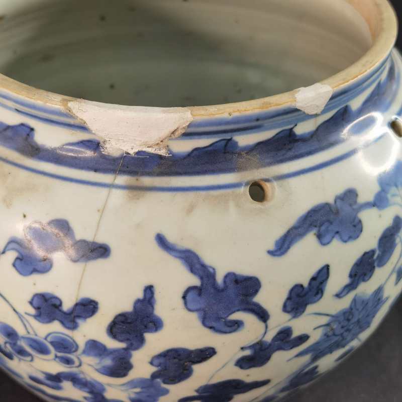 清早期 青花缠枝花卉纹粥罐 - 图6