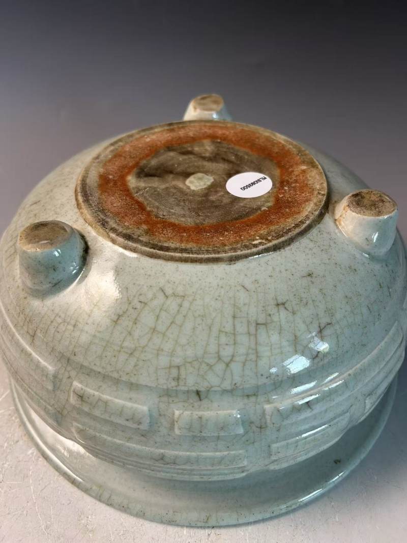清中期 粉青釉八卦炉 - 图6