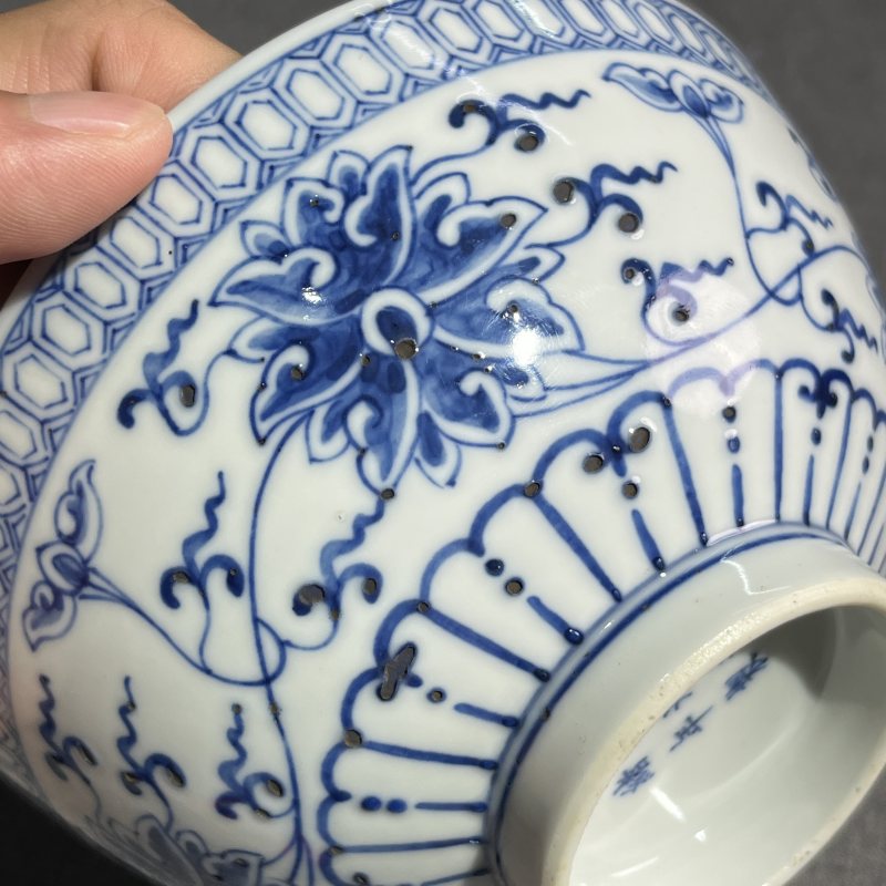 清光绪青花缠枝莲纹碗一对 - 图19
