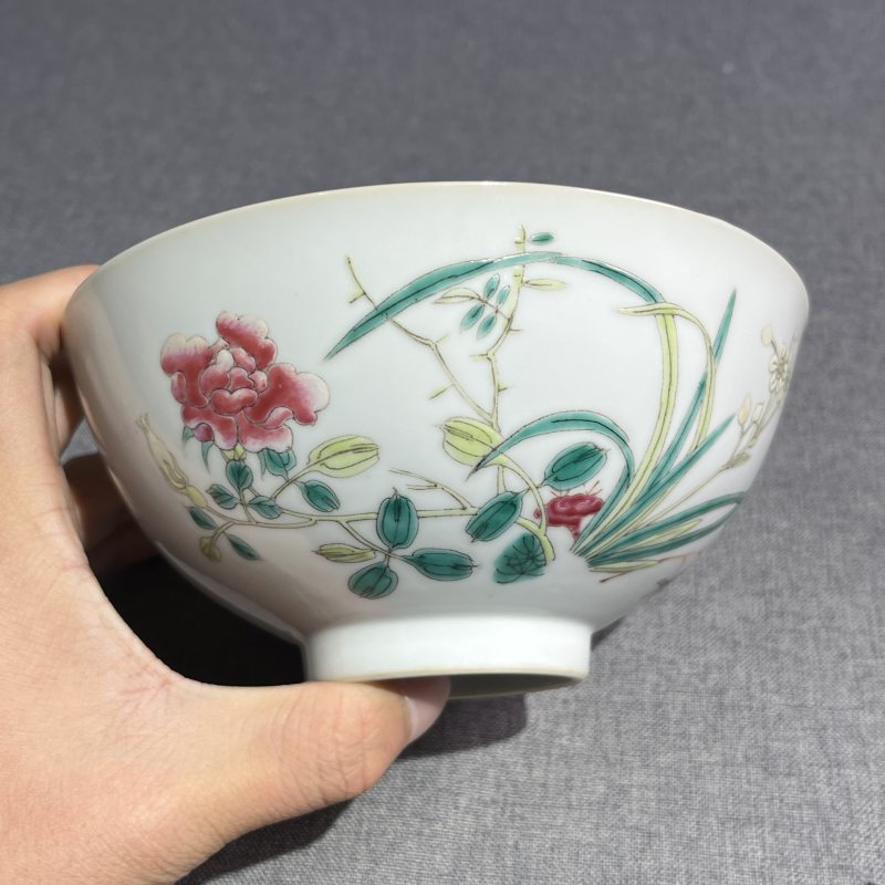 清宣统粉彩花卉碗一对 - 图15