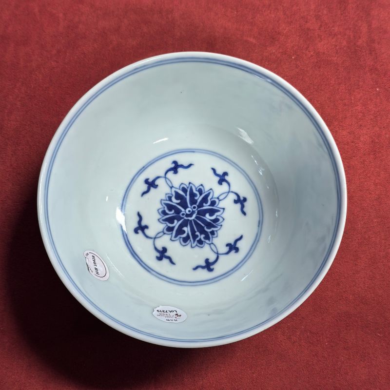 清光绪 青花缠枝莲纹碗 - 图6