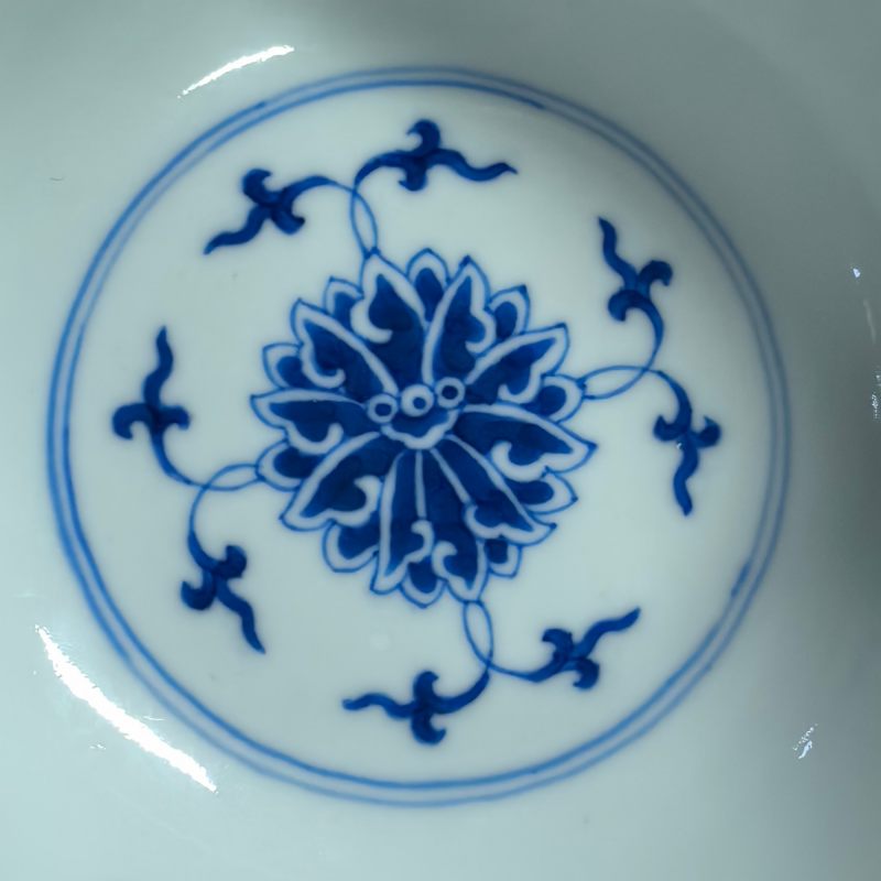 清光绪 青花缠枝莲纹碗 - 图7