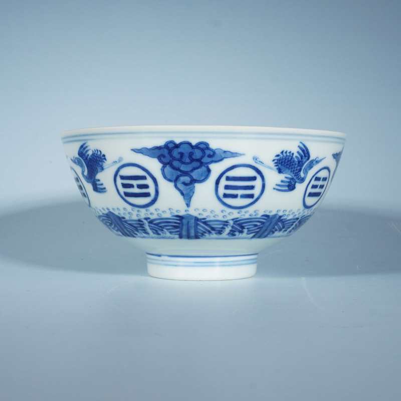 清光绪青花云鹤八卦纹碗 - 图1