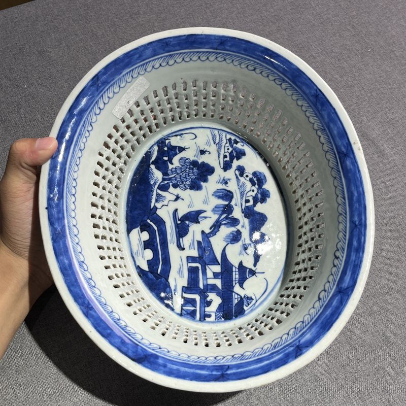 清乾隆青花山水果蓝 - 图6