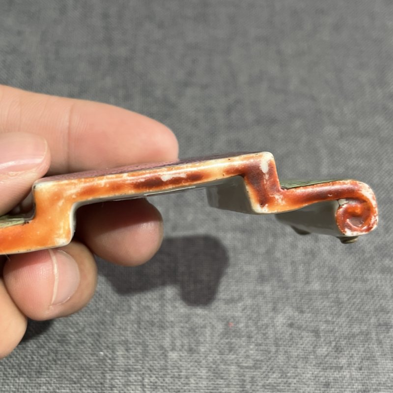 清乾隆粉彩花卉墨床 - 图9