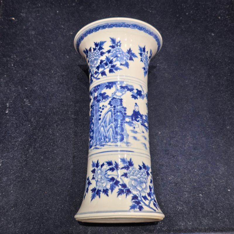 清晚期 青花教子图花觚 - 图6
