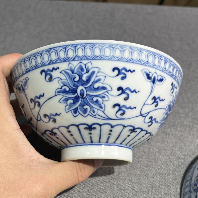 清光绪青花缠枝莲纹碗一对 - 图5