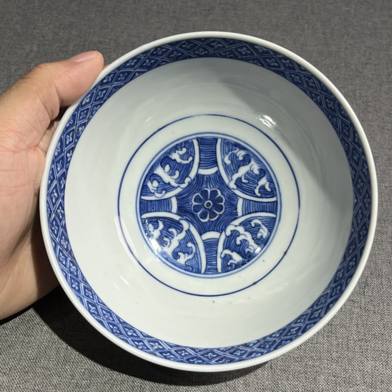 清光绪青花缠枝莲纹碗一对 - 图20