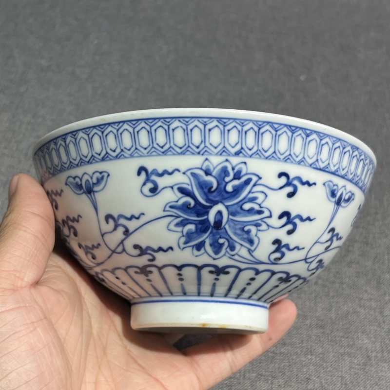 清光绪青花缠枝莲纹碗一对 - 图13