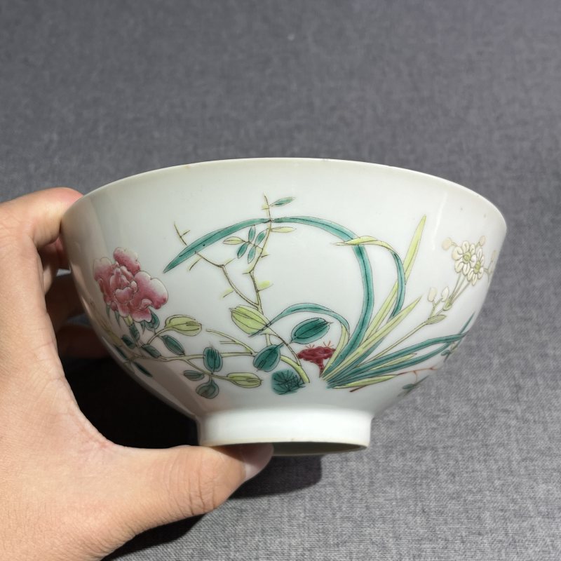 清宣统粉彩花卉碗一对 - 图5