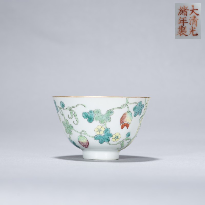 清光绪 粉彩癞瓜纹茶碗 - 图1