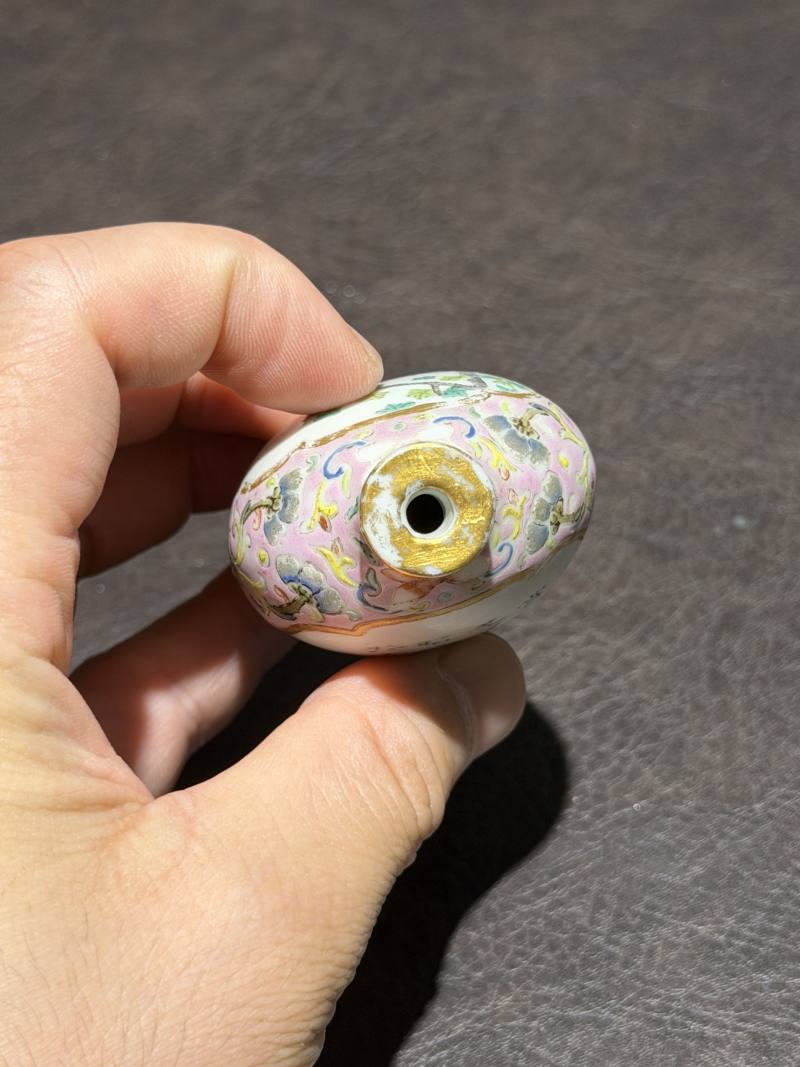 清乾隆 粉彩诗文鼻烟壶 - 图8