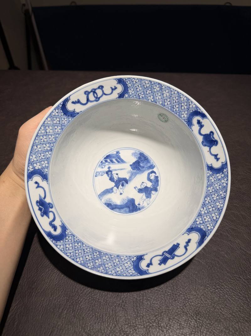 清康熙 青花人物图大碗 - 图8