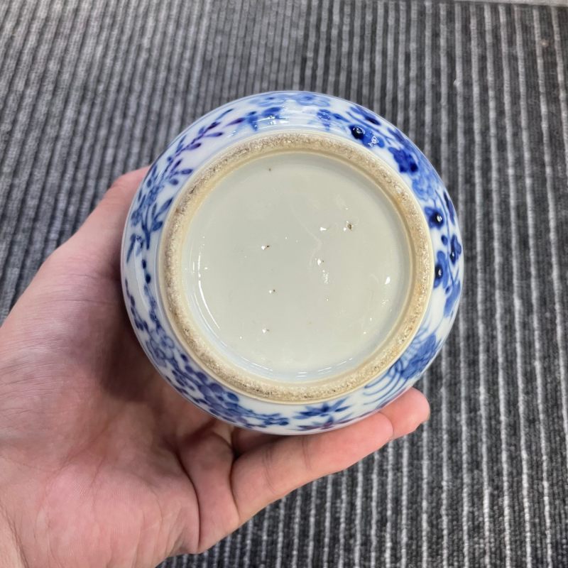 清光绪 青花杂耍图锥把瓶 - 图8