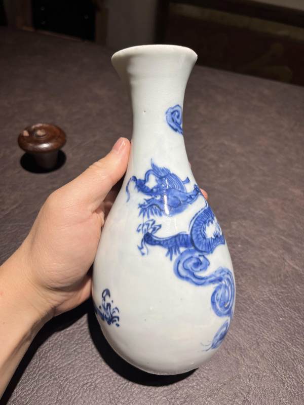 明 青花龙纹胆瓶 - 图4