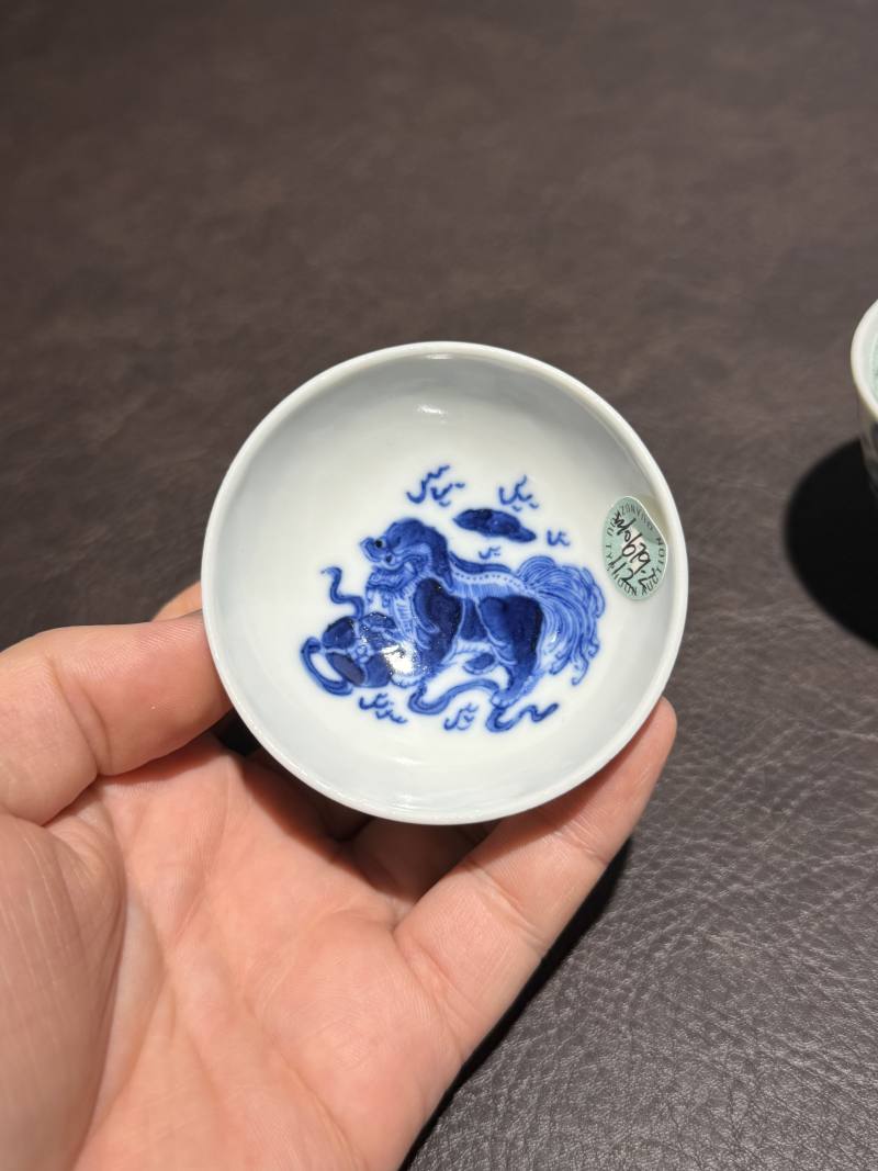 清道光 青花狮子绣球盖杯 - 图5