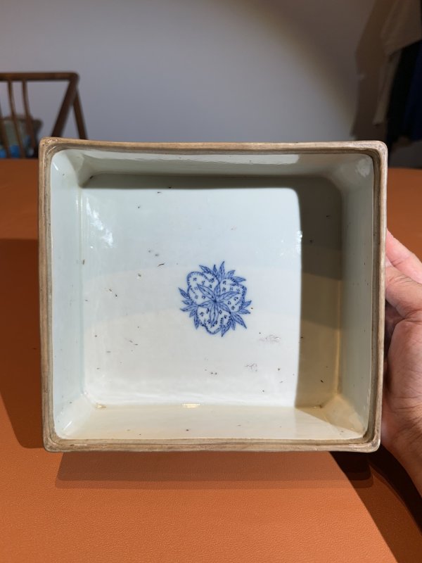清嘉庆 青花云鹤纹茶盒 - 图7