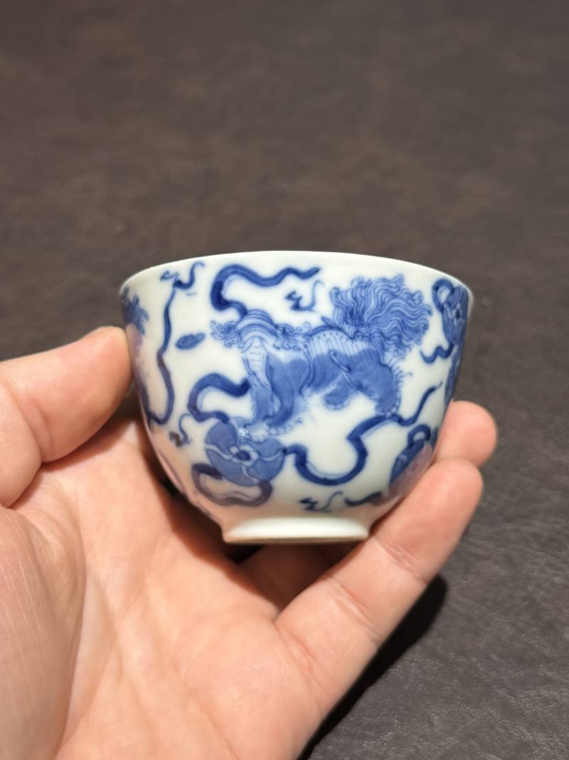 清道光 青花狮子绣球盖杯 - 图6
