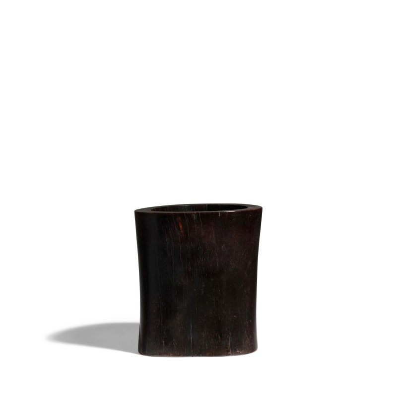 十八世紀 紫檀隨形筆筒 | A ZITAN TRUNK-FORM BRUSHPOT - 图4