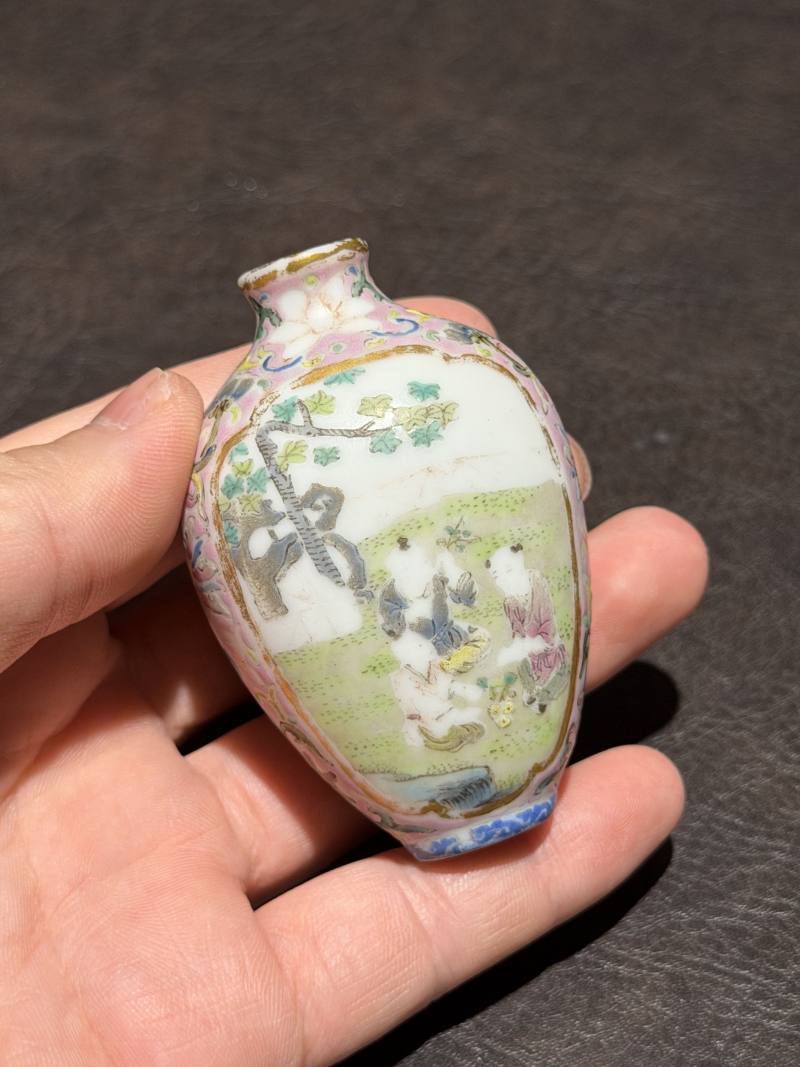 清乾隆 粉彩诗文鼻烟壶 - 图12