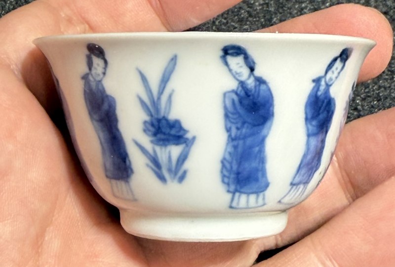 清康熙 青花仕女圖杯碟兩套及青花仕女圖杯一件 - 图15