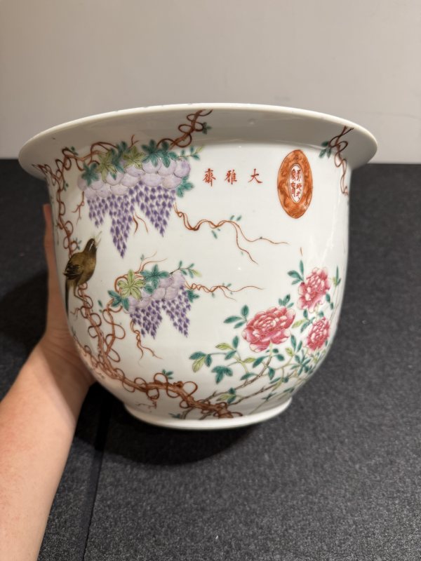 清 大雅齋風格粉彩花鳥紋花盆 - 图3