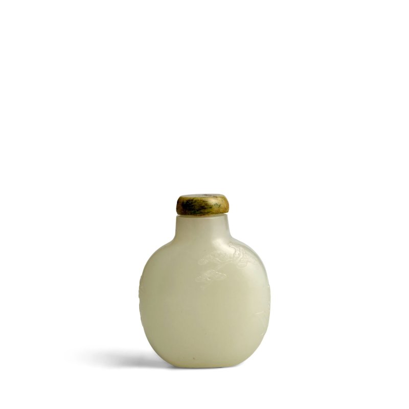 1750-1820 白玉雕「歲寒三友」鼻煙壺一件 | AN ELEGANT WHITE JADE SNUFF BOTTLE
