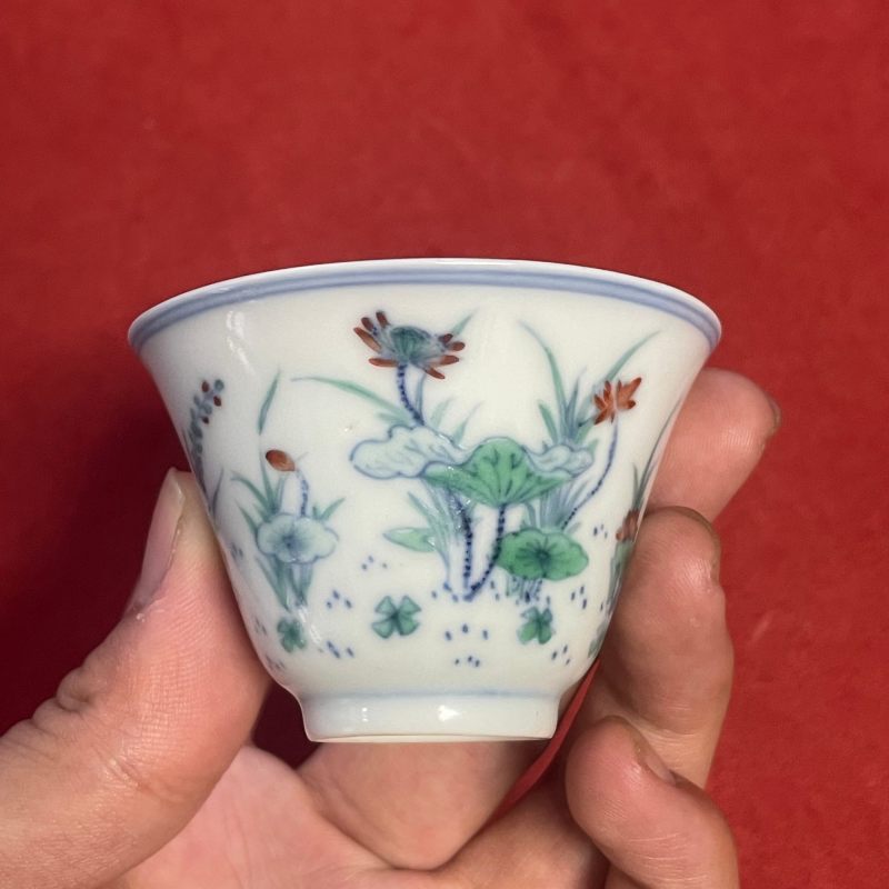 清康熙 斗彩荷塘清趣纹杯 - 图8