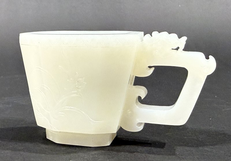 白玉雕龍紋杯 - 图2