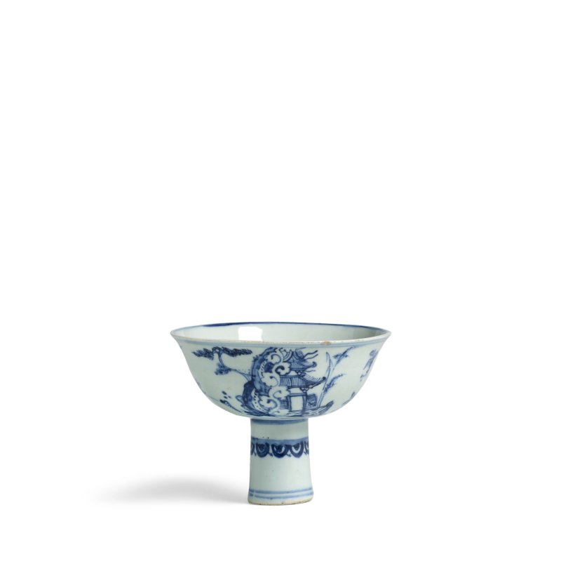 明成化/弘治初期 珍稀青花人物故事圖高足碗 | A RARE BLUE AND WHITE 'IMMORTALS' STEM BOWL - 图6