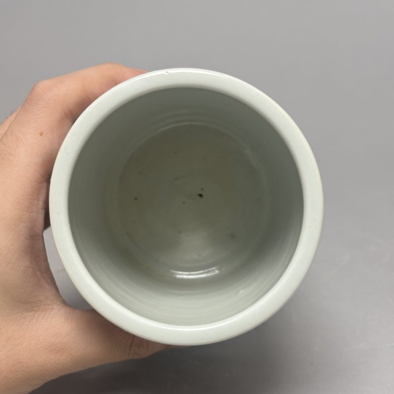 清中期 胭脂红釉狮纹笔筒 - 图4