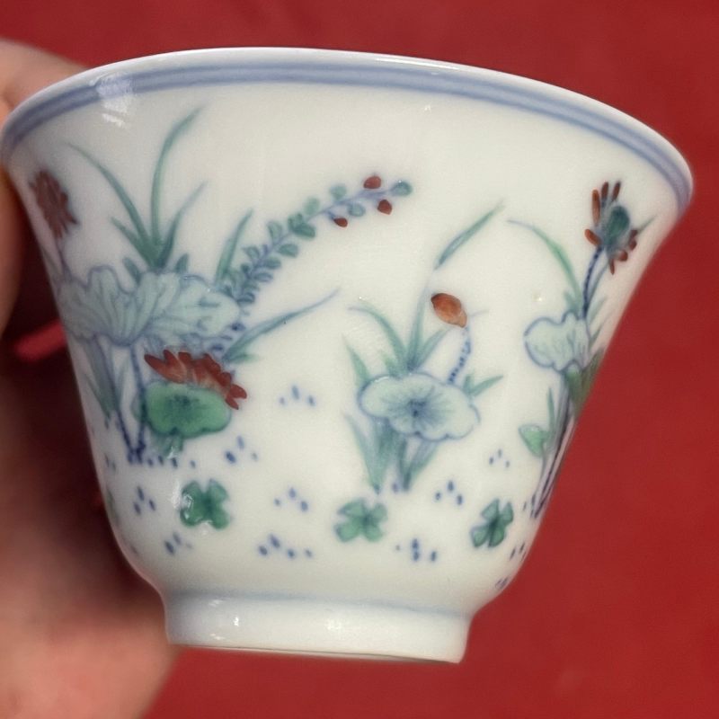 清康熙 斗彩荷塘清趣纹杯 - 图11
