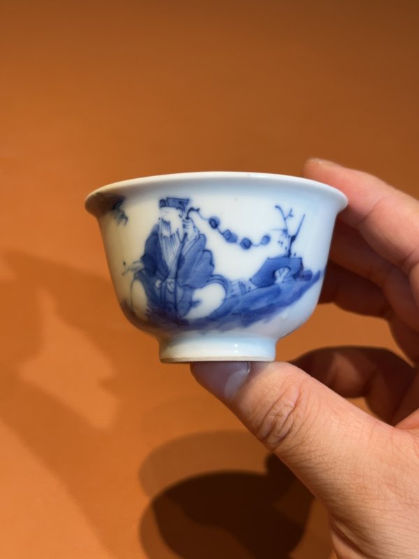 晚清 清晚期 青花“苏武牧羊”图杯 - 图2