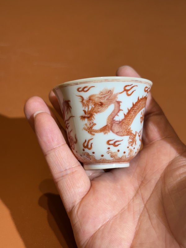 清光绪 矾红云龙纹杯 - 图2