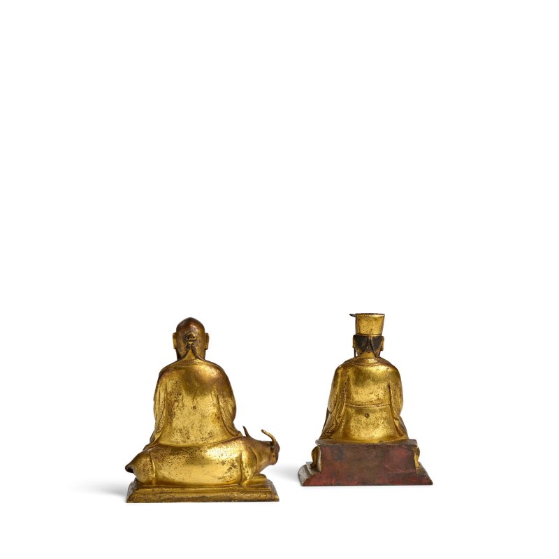 十七/十八世紀 鎏金銅道教人物坐像兩尊 | TWO GILT-BRONZE SEATED DAOIST FIGURES - 图3