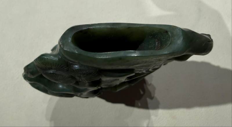 清 碧玉松竹梅花插 - 图6