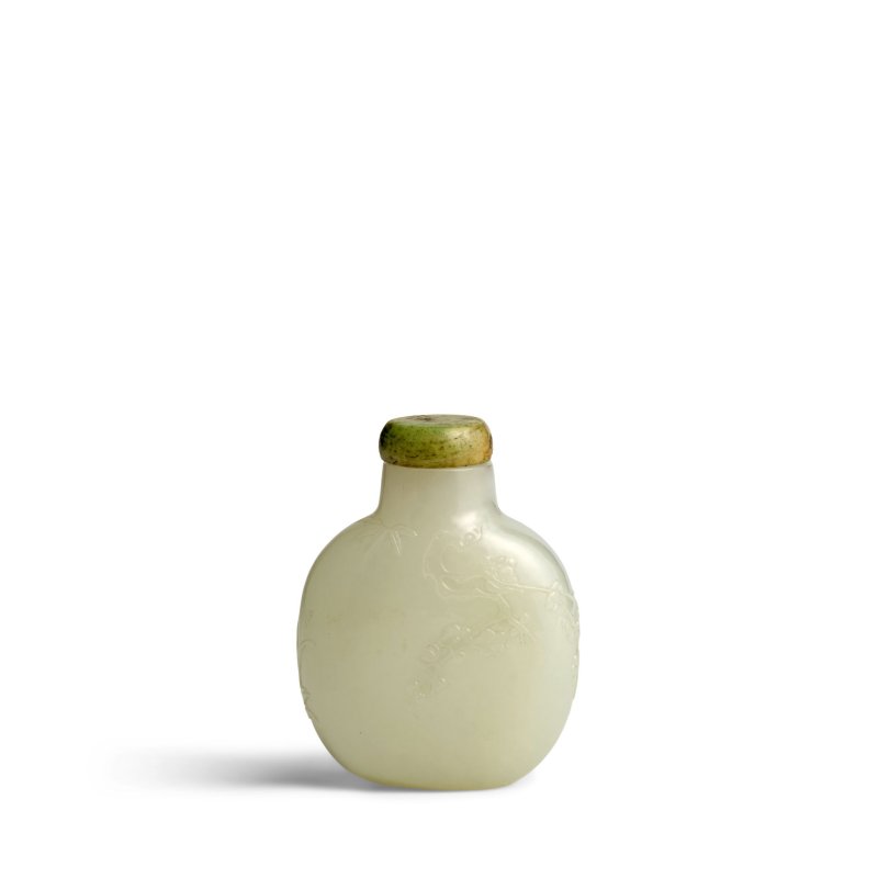 1750-1820 白玉雕「歲寒三友」鼻煙壺一件 | AN ELEGANT WHITE JADE SNUFF BOTTLE - 图6