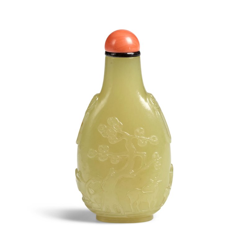 1736-1795 帶皮黃玉雕「鶴鹿同春」鼻煙壺一件 | A FINE AND ELEGANT YELLOW JADE AND RUSSET SKIN SNUFF BOTTLE - 图7