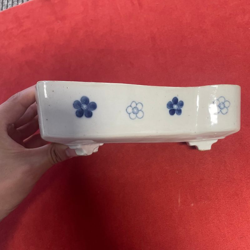 清道光 青花岁寒三友扇形盖盒 - 图12