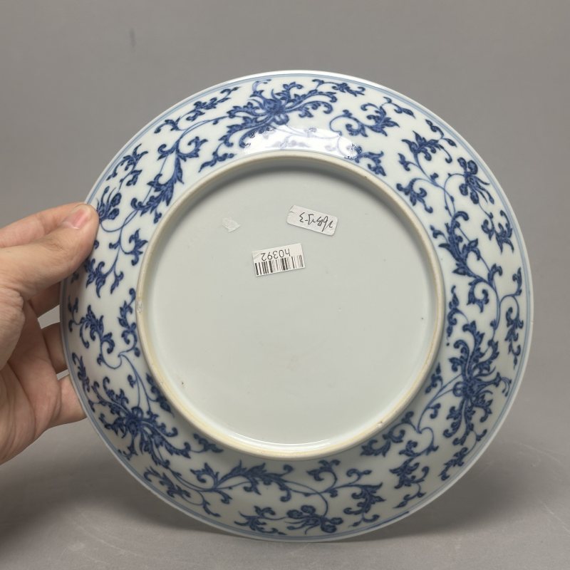 清雍正 青花缠枝宝相花纹盘 - 图4