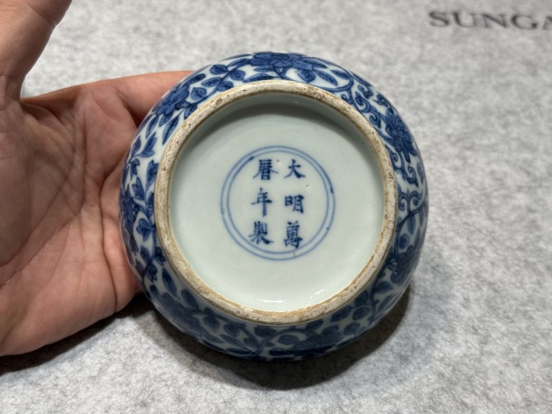 明萬歷 青花花卉紋印盒 - 图5