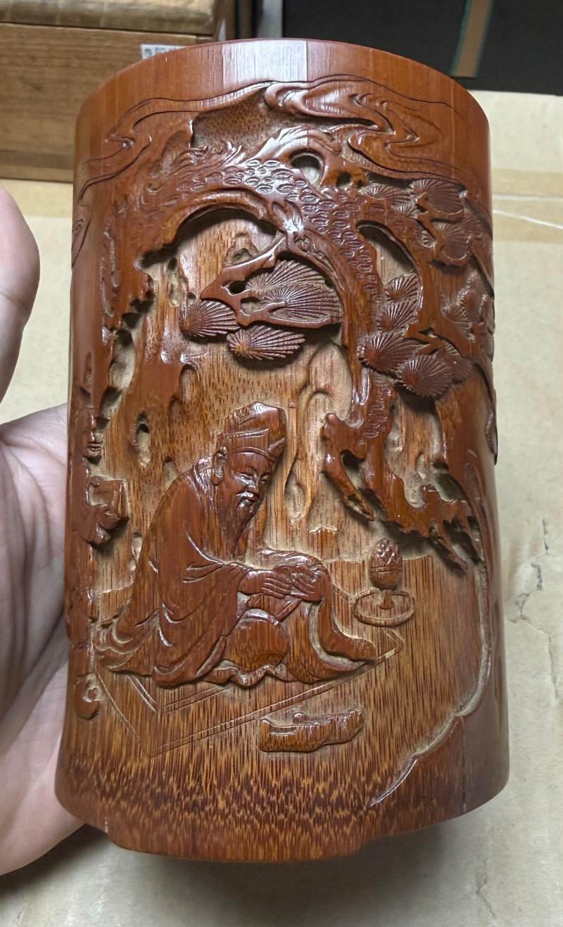 清 施天章款竹筆筒 - 图2