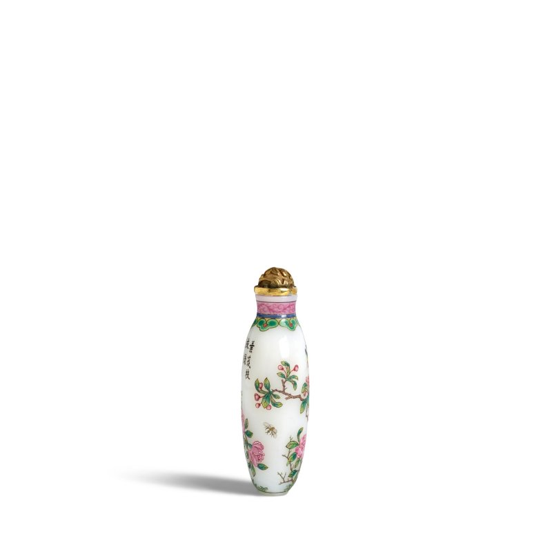 民國 1930-1945 料胎畫琺瑯牡丹花鳥紋鼻煙壺一件 | A FINE ENAMELLED GLASS SNUFF BOTTLE - 图10