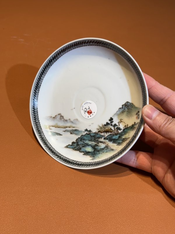 民国 粉彩青绿山水纹碗盘套 - 图9