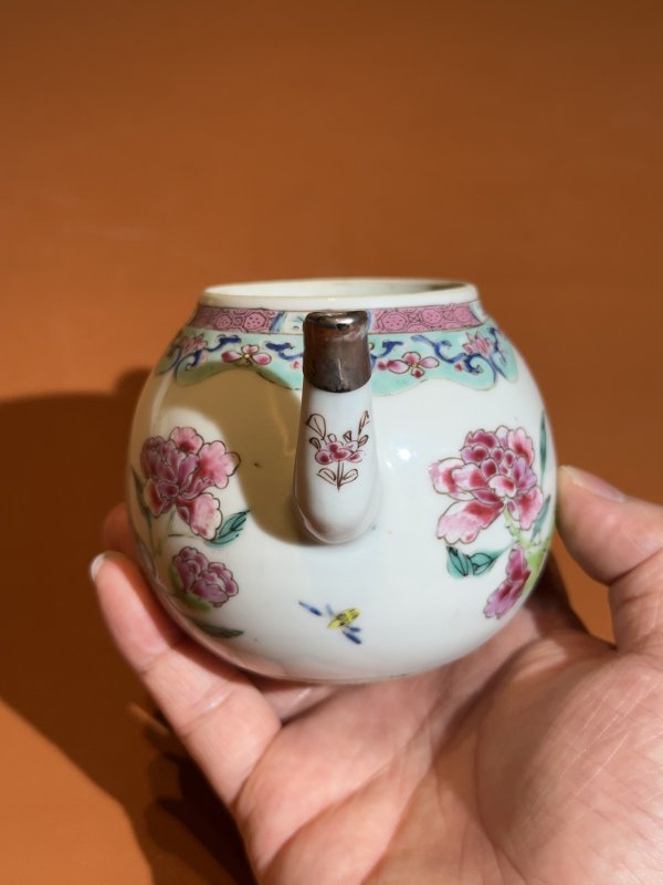 清雍正 粉彩花卉纹壶 - 图4