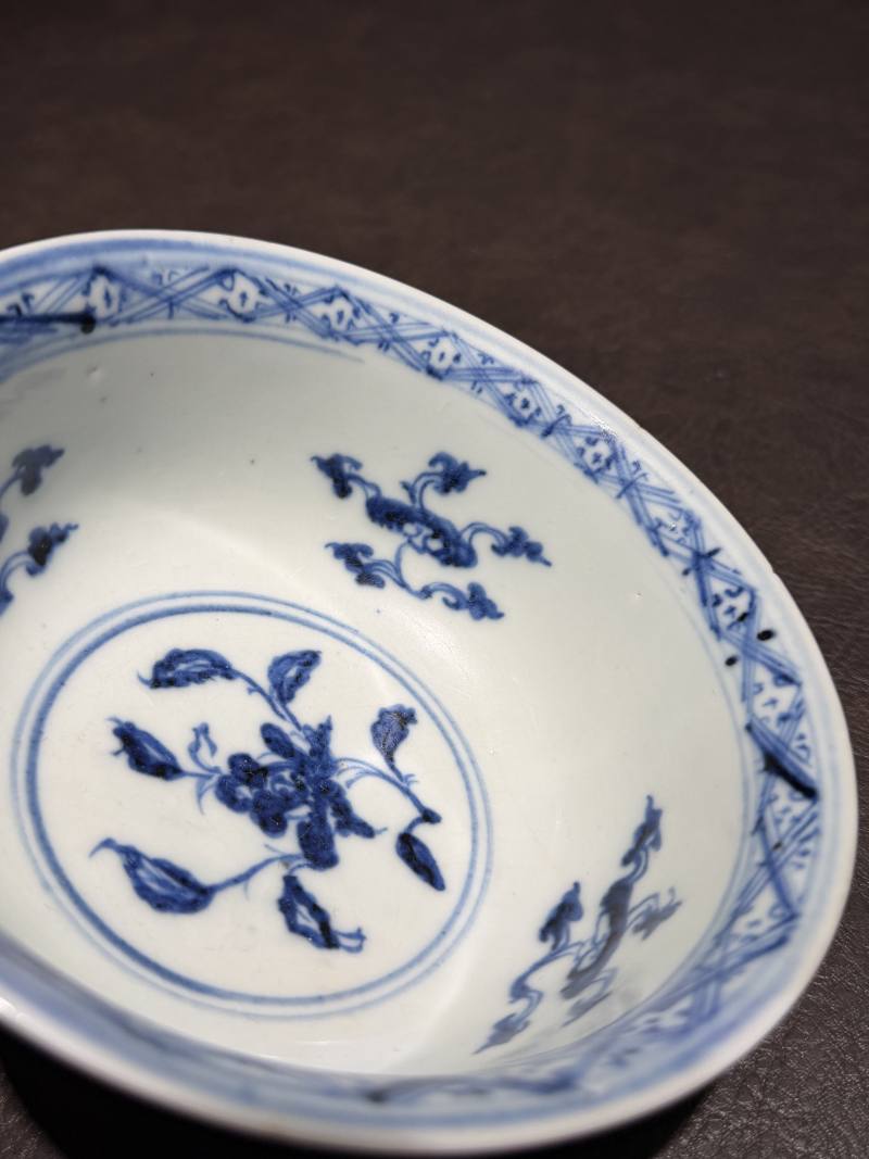 明永乐 青花缠枝莲纹宫碗 - 图8