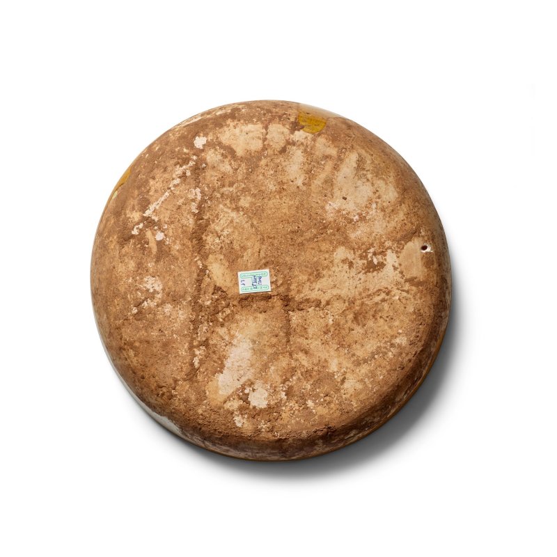 唐 三彩寳相紋陶缽 | A SANCAI-GLAZED POTTERY SHALLOW BOWL - 图4