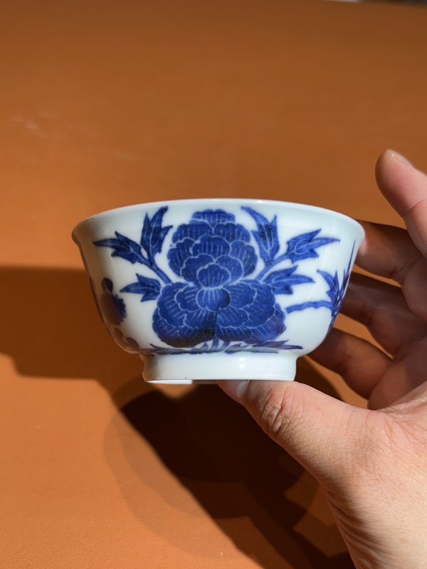 清雍正 青花花卉纹茶圆一对 - 图2